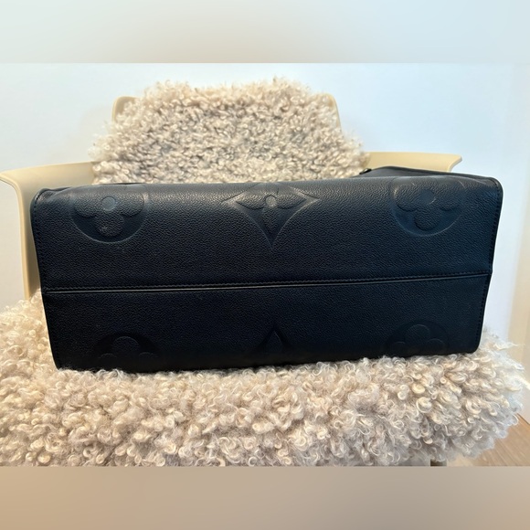 Louis Vuitton On the Go GM - Monogram Empreinte Leather - Picture 9 of 10